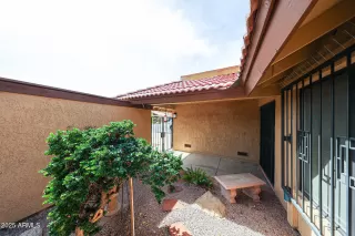 Photo #2: 6822861 Listing