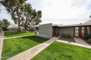 Photo #1: 6822953 Listing