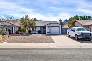 Photo #1: 6822995 Listing 