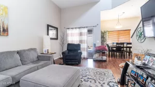 Photo #3: 6823198 Listing