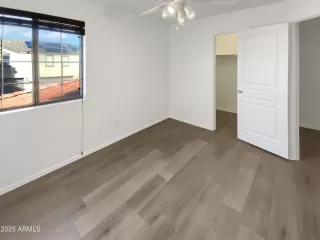 Photo #4: 6823237 Listing 