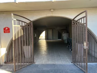 Photo #2: 6823344 Listing 