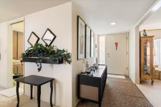 Photo #3: 6823392 Listing 