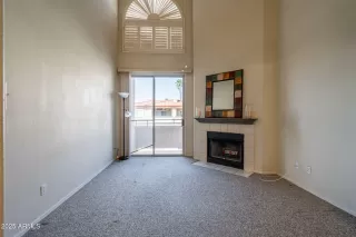 Photo #3: 6823471 Listing