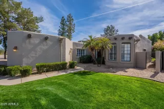 Photo #3: 6823619 Listing 