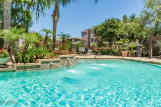 Photo #6: 6823647 Listing