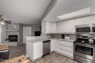 Photo #1: 6823866 Listing 