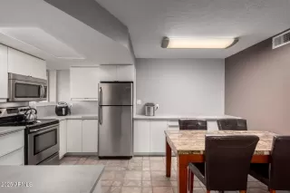 Photo #3: 6823866 Listing 