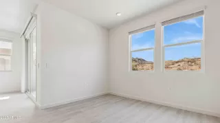 Photo #4: 6823927 Listing