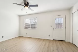 Photo #6: 6823987 Listing