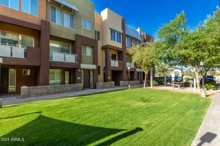 Photo #1: 6824011 Listing