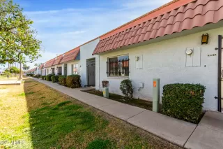 Photo #2: 6824082 Listing