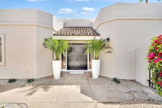 Photo #2: 6824096 Listing 