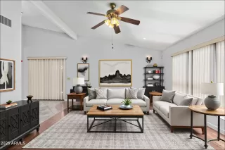 Photo #1: 6824382 Listing