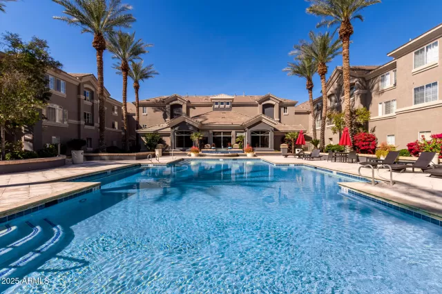 MLS: 6824582 Condo For Sale