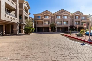 Photo #2: 6824582 Listing 