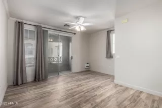 Photo #6: 6824582 Listing 