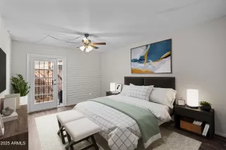 Photo #5: 6824590 Listing