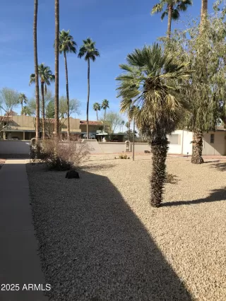 Photo #3: 6824629 Listing 