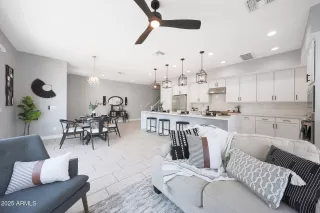 Photo #4: 6824762 Listing 