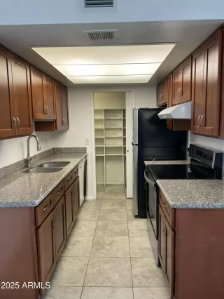 Photo #4: 6824804 Listing 