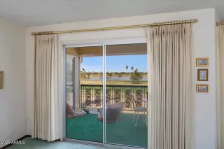 Photo #5: 6825216 Listing 