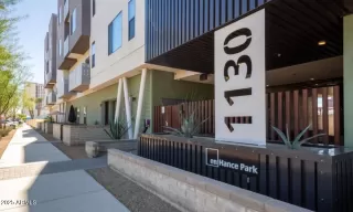 Photo #1: 6825352 Listing 