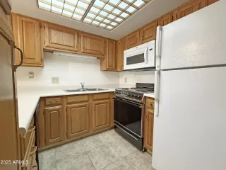 Photo #1: 6825642 Listing