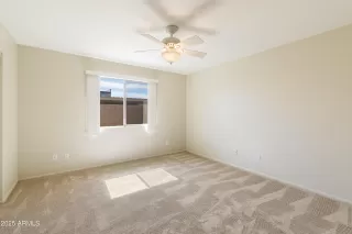 Photo #6: 6825644 Listing