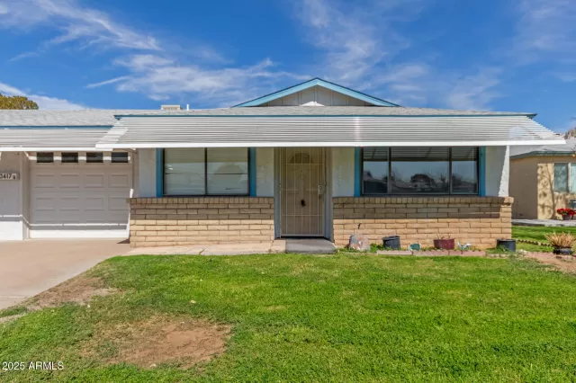 MLS: 6825848 Condo For Sale