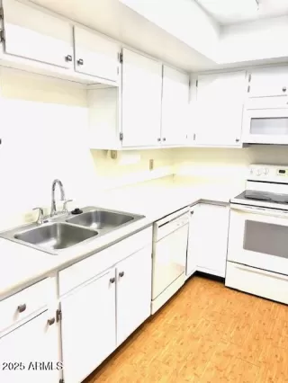 Photo #2: 6825881 Listing