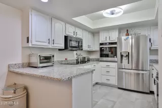 Photo #2: 6826200 Listing