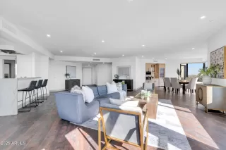 CRYSTAL POINT Condos for Sale Browse active condo listings in CRYSTAL POINT