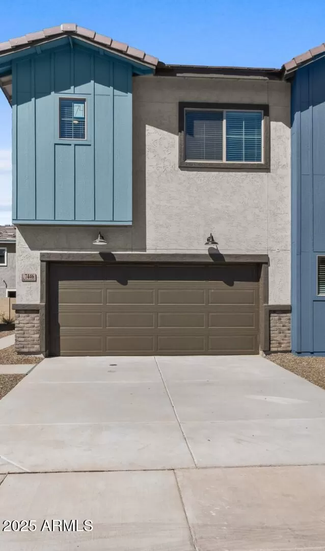 MLS: 6826281 Condo For Sale