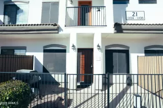 Photo #4: 6826349 Listing 