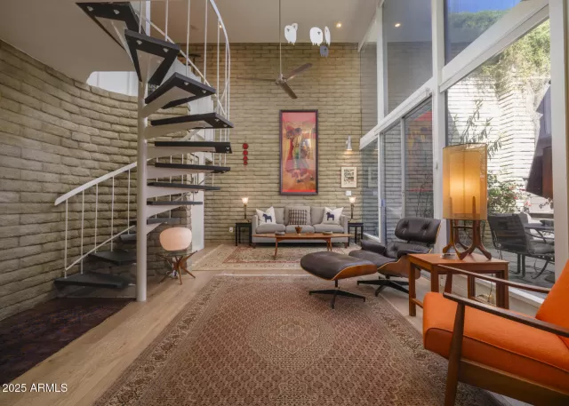 MLS: 6826502 Condo For Sale