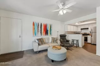 Photo #3: 6826580 Listing