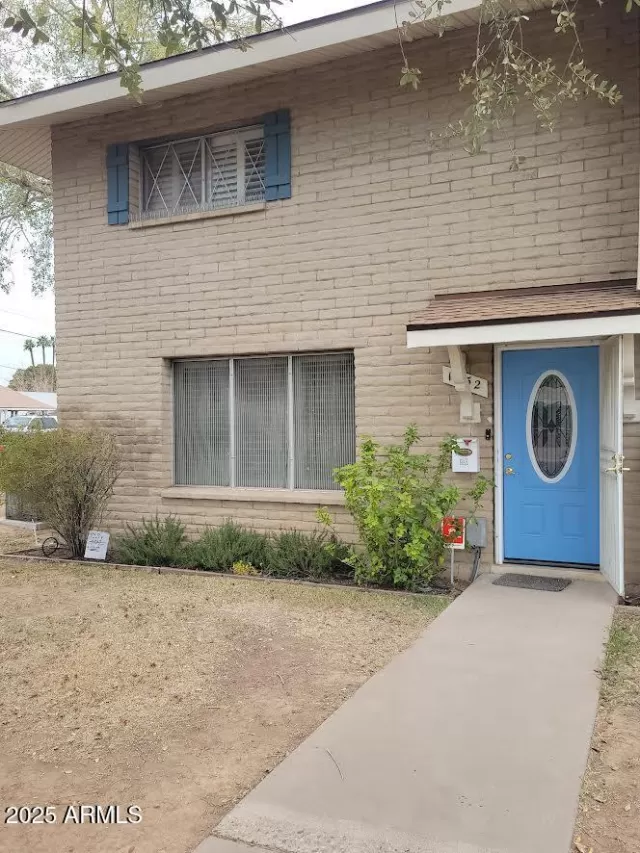 MLS: 6826635 Condo For Sale