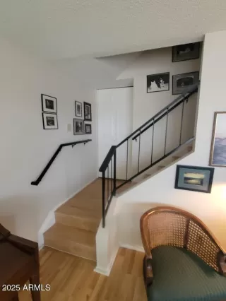 Photo #4: 6826635 Listing