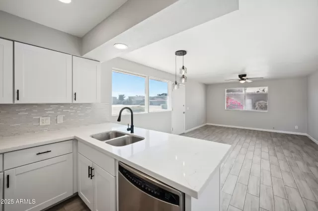 MLS: 6826848 Condo For Sale