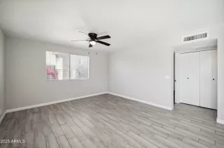 Photo #5: 6826848 Listing 