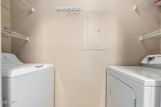 Photo #5: 6826881 Listing 