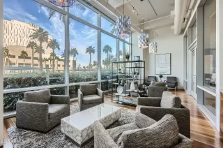 Photo #4: 6827009 Listing