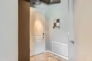 Photo #6: 6827009 Listing