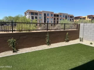 Photo #2: 6827062 Listing 