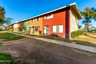 Photo #3: 6827153 Listing