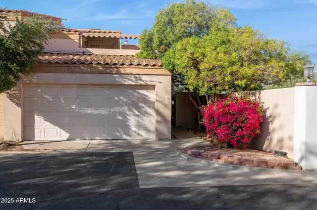 MLS: 6827591 Condo For Sale