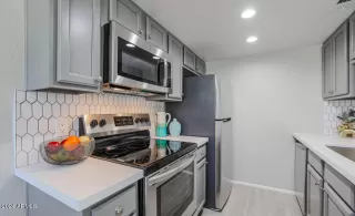 Photo #1: 6827623 Listing 