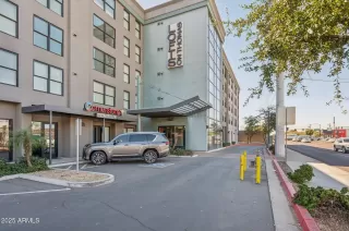 Photo #1: 6827765 Listing