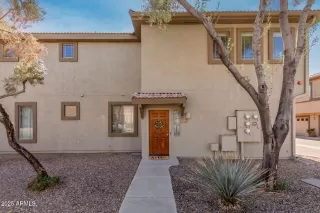 More Details about MLS # 6827788 : 1225 N 36TH STREET#2091
